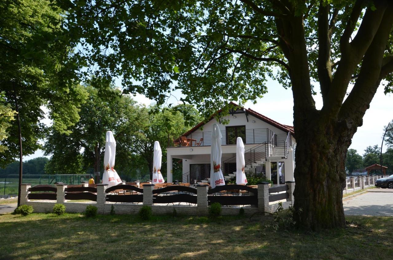Pod Kotwica Bed and Breakfast Nowa Sol Exterior foto