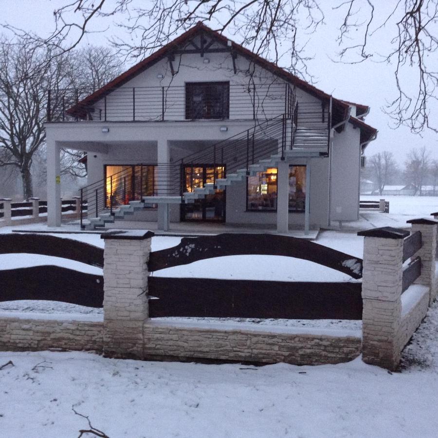 Pod Kotwica Bed and Breakfast Nowa Sol Exterior foto